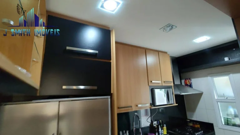 Imagem CASA MOBILIADA com PLANEJADOS, SUITE COM CLOSET, 2 VAGAS, LAZER COMPLETO