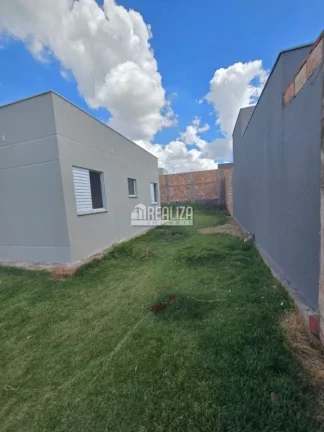 Imagem Casa à venda no Parque das Aroeiras - Uberaba. Ótima oportunidade!