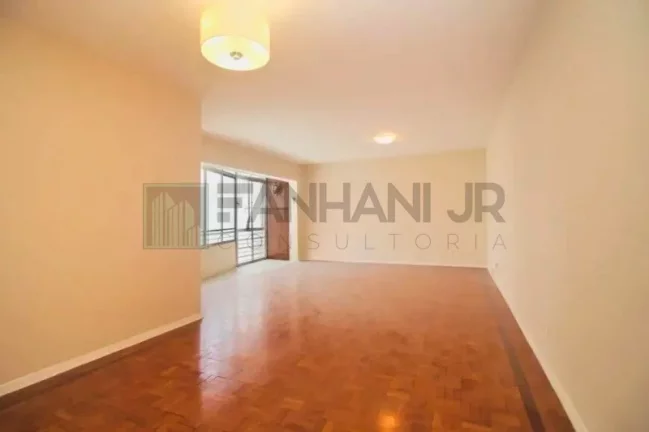 Imagem Imperdível oportunidade de apartamento à venda no Jardim Paulista, São Paulo-SP: 3 quartos, 1 suíte, 3 salas, 3 banheiros, 1 vaga de garagem, 170m².