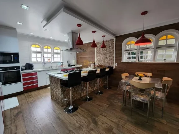 Imagem Casa para Venda em Teresópolis / RJ no bairro Tijuca