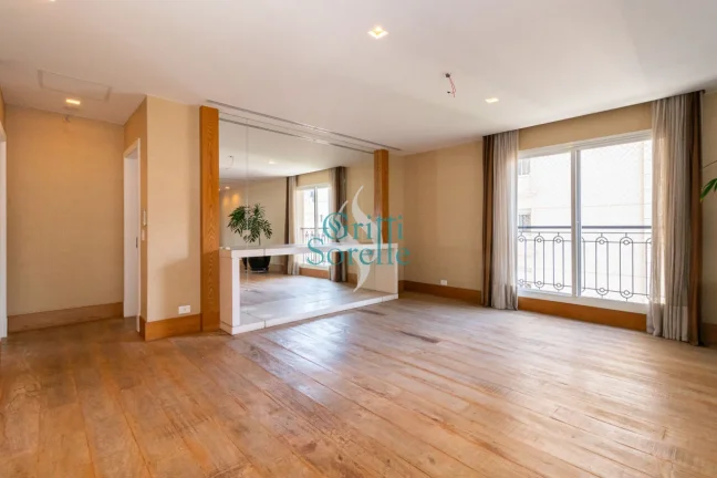Imagem Apartamento à Venda em Itaim Bibi - São Paulo/SP.