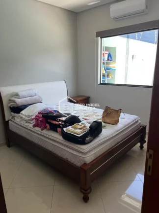 Imagem Sabe aquela casa linda, perfeita para toda a família, na localização que todo mundo quer? É essa...