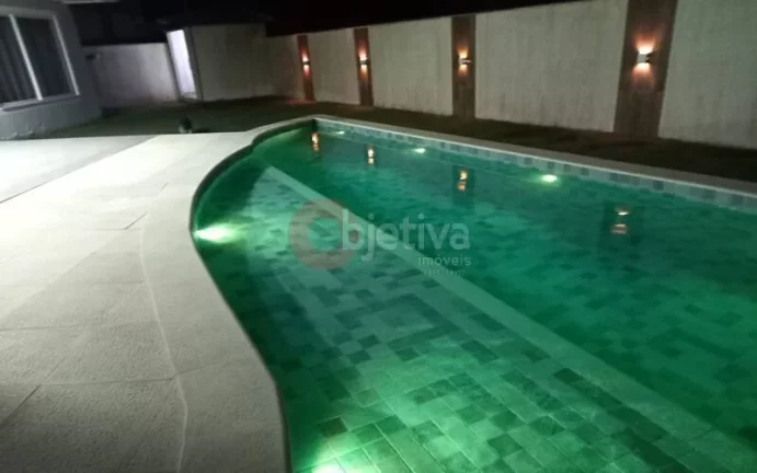 Imagem Casa independente de alto padrão de 4 quartos no Foguete em Cabo Frio