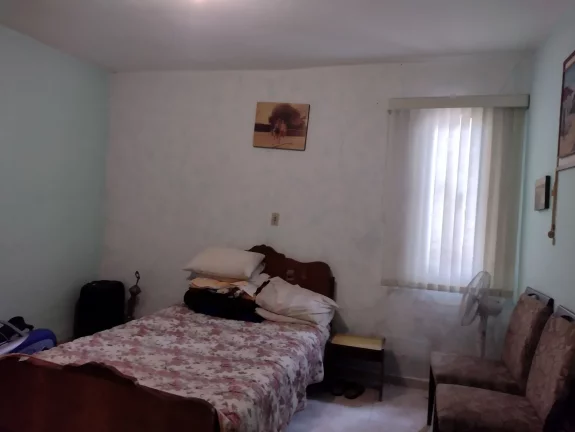 Imagem CASA TÉRREA NO JARDIM ALZIRA FRANCO.