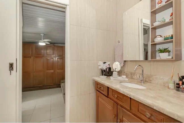 Imagem Apartamento à venda em Porto Alegre, Menino Deus, com 3 quartos, 79m2
