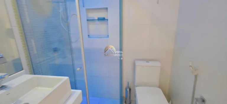 Imagem Graça: 130m², 3 quartos com 1 suíte, andar alto, nascente, vista livre e varanda integrada à sala.