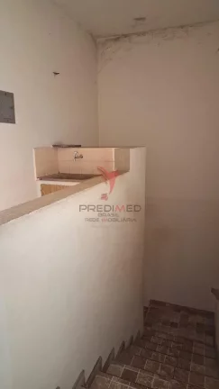 Imagem Vendo Sobrado com vocação comercial na Cidade se São Pedro-SP