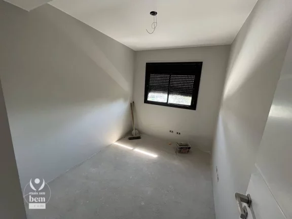 Imagem Triplex com 3 quartos sendo 1 suíte à venda, 131 m² por R$ 950.000 - Pilarzinho - Curitiba/PR