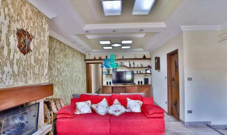 Imagem Grande Oportunidade na Mooca: Casa com 330m2 de Terreno e Estrutura para Residência ou Empresa