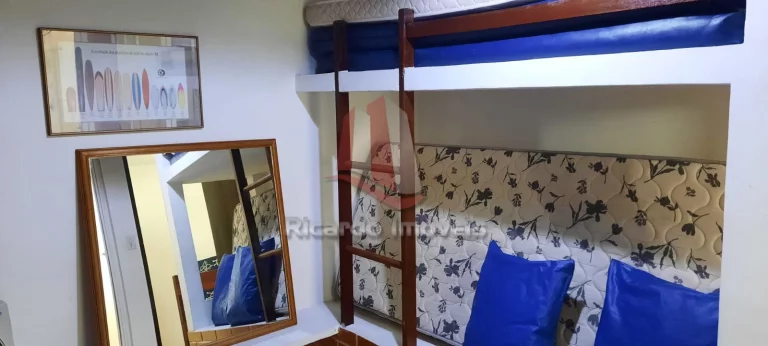 Imagem Casa Duplex em Condomínio c/ 3 Qtos ( 2 Suítes )