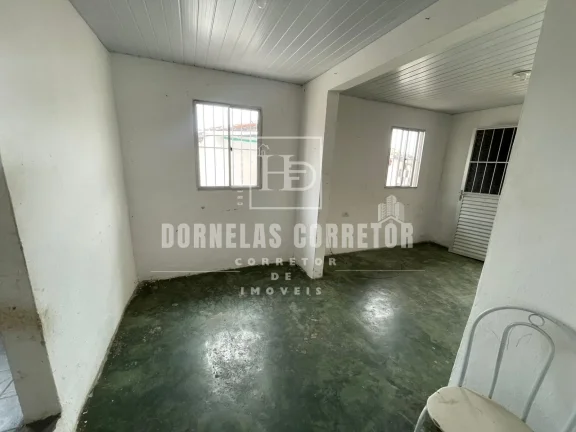 Imagem Oportunidade! Terreno + 3 Casas Prontas para Morar ou Alugar