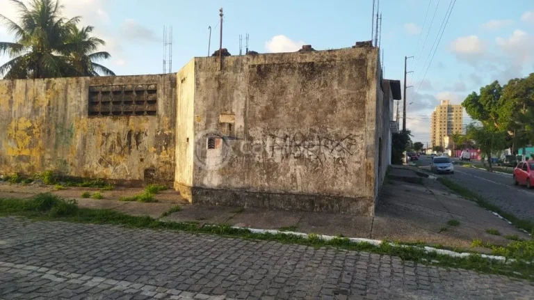 Imagem Lote de esquina a venda em Rosa dos ventos - Parnamirim - 400 m2