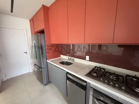 Imagem Apartamento de Luxo na Vila Nova Conceição: 2 quartos, 2 suítes, 3 salas, 3 banheiros, 2 vagas, 134m² - São Paulo-SP.