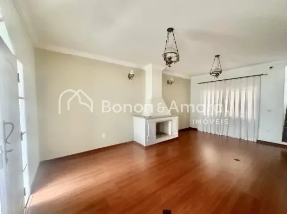 Imagem Casa à venda com 4 suítes, 392 m² no San Conrado