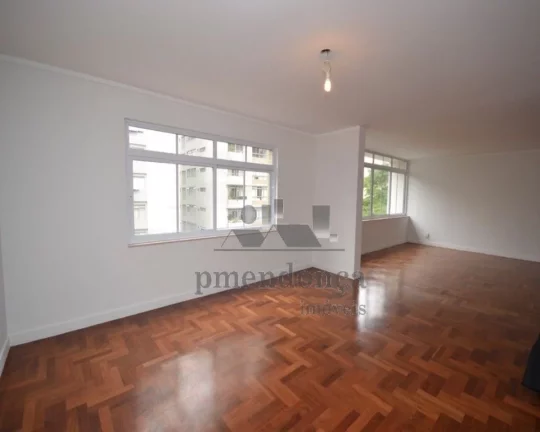 Imagem Otimo Apartamento para venda reformado na Rua Piaui a duas quadras do Parque Buenos Aires. Venha mor...