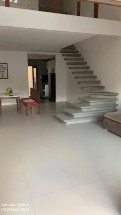 Imagem Casa à venda em rua pública no bairro Santa Lúcia - Confira detalhes!