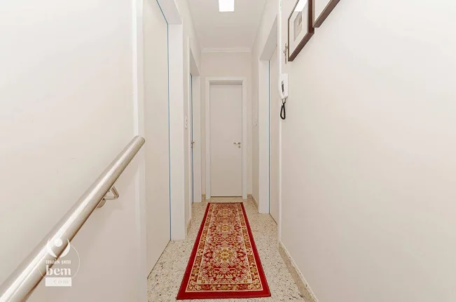Imagem Sobrado com 3 quartos sendo 1 suíte à venda, 118 m² por R$ 795.000 - Santa Cândida - Curitiba/PR
