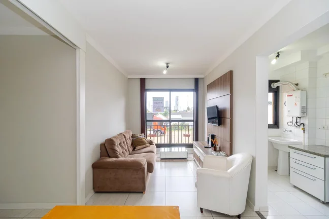 Apartamento de 2 quartos no bairro Cidade Industrial