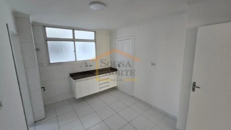 Imagem Apartamento com 166m² de área total. Possui 3 dormitórios, sendo 1 suite, sala, cozinha, banheiro...