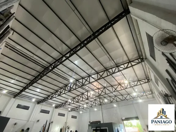 Imagem Barracão 430 m², pé direito alto, energia solar - Parque Geórgia, Cuiabá/MT