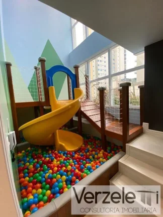 Imagem Apartamento Quadra Mar para Venda em Balneário Camboriú / SC no bairro Centro