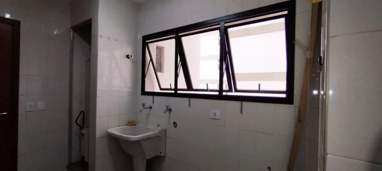 Imagem Apartamento 210 M², 4Q, 3 Suítes, 5 Banheiros, 3 Vagas, Varanda Gourmet, Academia, Playground, Quadra, Salão de Festas, Lareira, Suíte com Hidro.