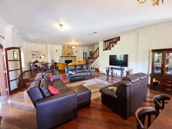 Imagem Casa à venda, 327 m² por R$ 1.550.000,00 - Albuquerque - Teresópolis/RJ