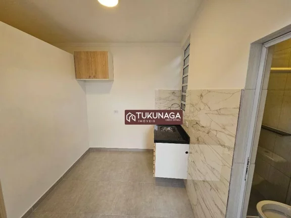 Imagem Casa com 1 quarto para alugar, 20 m² por R$ 1.153/mês - Vila Galvão - Guarulhos/SP