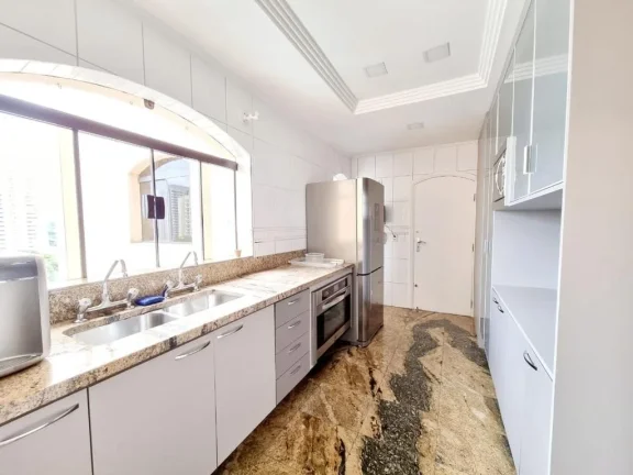 Imagem Cobertura Residencial à Venda
Localizado no belo bairro de Bela Aliança, em São Paulo, apresentam...