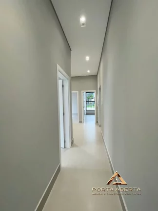Imagem Casa Alto Padrão 4 Quartos Condominio Lagoa Silvana - COD 1287