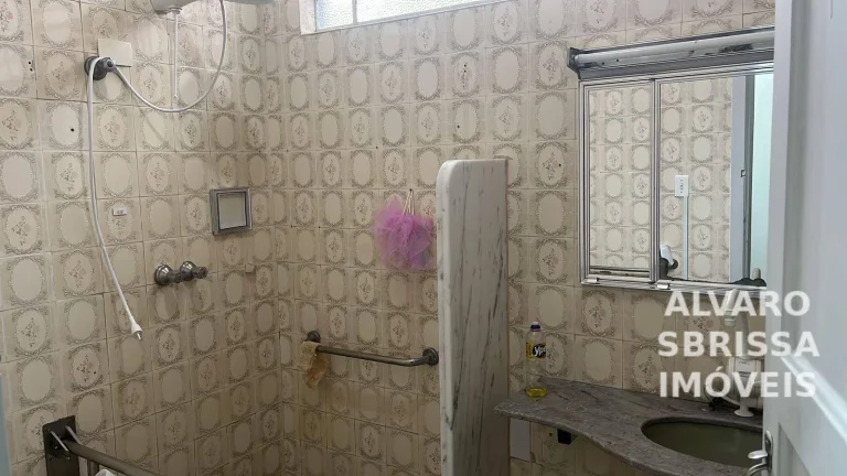 Imagem Casa ampla com 453 m2 para uso comercial ou residencial á venda com 3 dormitórios no B Brasil região nobre da cidade de Itu SP