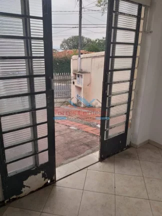 Imagem Casa Térrea 2 dorm. + 3 vagas - Jaguaré