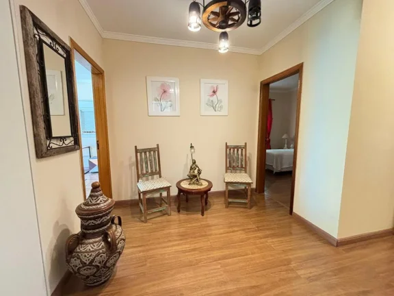 Imagem Casa à venda com 3 quartos, sendo 3 suítes, no condomínio Portal dos Nobres, Atibaia - SP