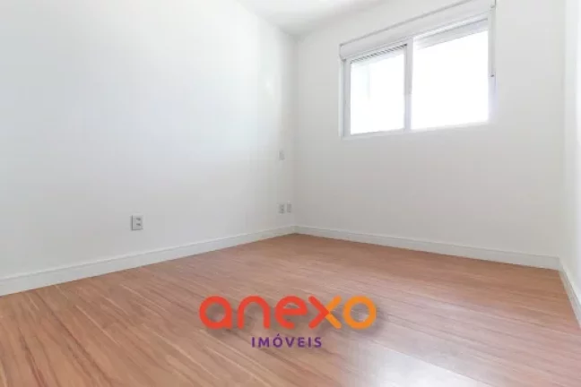 Imagem Apartamento para locação em Blumenau com 1 dormitório e área de lazer, no Edifício Punta Carena.