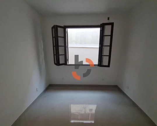 Imagem Casa com 3 dormitórios à venda, 115 m² por R$ 480.000,00 - Califórnia - Nova Iguaçu/RJ