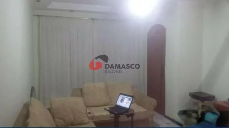 Imagem Sobrado à venda 3 Quartos, 1 Suite, 2 Vagas, 285M², Santa Maria, Santo André - SP