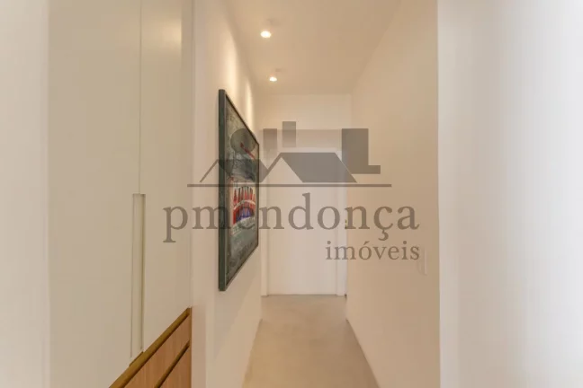 Imagem Apartamento com 181m² na Rua Itambé, 3 suítes e 2 vagas.