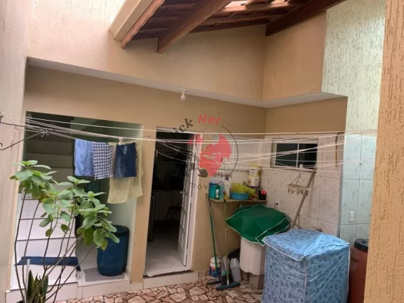 Imagem Casa térrea à venda com edícula nos fundos no bairro Nova Petrópolis, São Bernardo do Campo, com 3 dormitórios, sendo 1 suíte, 2 vagas, 126 m².