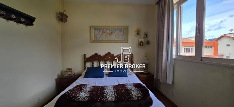 Imagem Casa com 3 dormitórios à venda, 120 m² por R$ 940.000,00 - Alto - Teresópolis/RJ