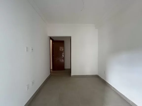 Imagem Apartamento novo frente rua