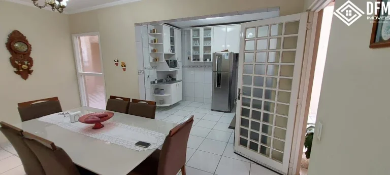 Imagem Sobrado com 3 Dormitorio(s) localizado(a) no bairro Chácara Jafet em Mogi das Cruzes / Mato Grosso do Sul Ref.:4421