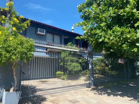 Imagem Casa à venda no bairro Chácara das Pedras - Porto Alegre/RS