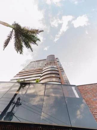 Imagem Apartamento Luxuoso com 5 Dormitórios em Areia Preta