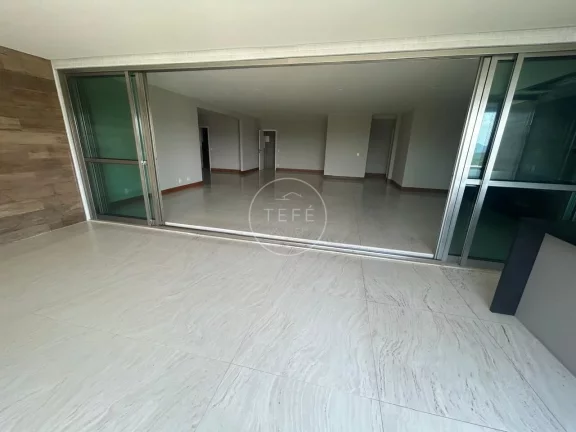 Apartamento ALTO PADRÃO residencial SAINT BARTH no PENÍNSULA com 4 SUÍTES - BARRA DA TIJUCA/RJ