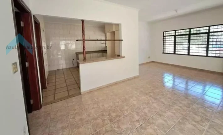 Imagem Casa térrea à venda em Atibaia com piscina  3 quartos