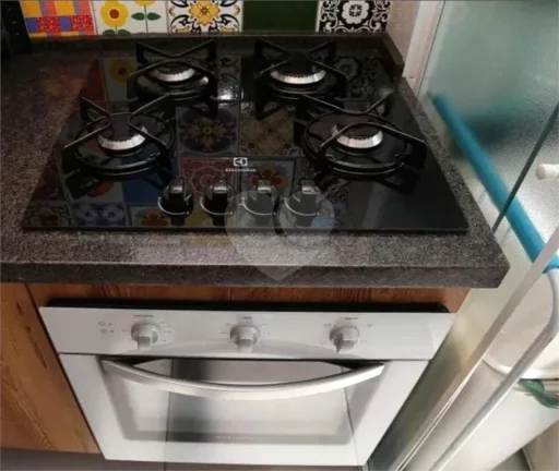 Imagem Apartamento à venda com 2 quartos no condomínio Ipê, São Paulo - SP