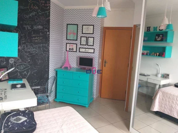 Imagem Apartamento com 3 dormitórios à venda, 215 m² por R$ 760.000,00 - Estuário - Santos/SP