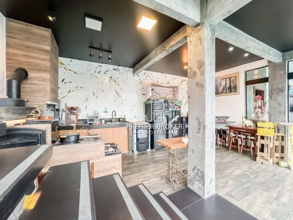 Imagem Casa à venda, 200 m² por R$ 1.490.000,00 - Albuquerque - Teresópolis/RJ