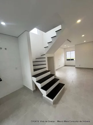 Imagem Sobrado com 3 dorm 96 m² em cond fechado