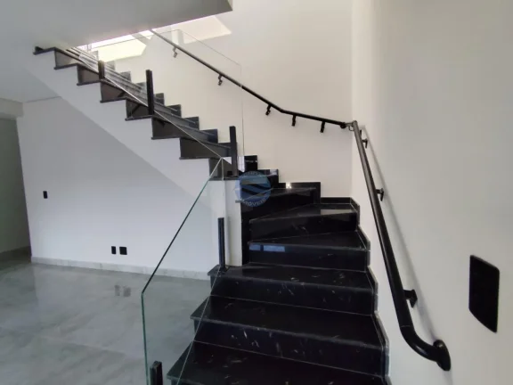 Imagem Casa sobreposta alta duplex a venda em Santos no Boqueirão